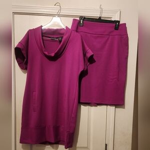 33 In Shirt W/pockets, Cowel Neck and 23 In Skirt W/slit & Zipper. Cute Ensemble